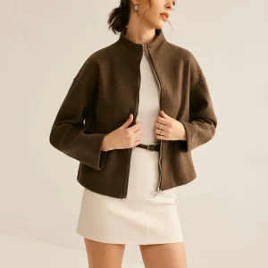 Women's Short Coat — Stand-Up Collar Zipper Closure Design